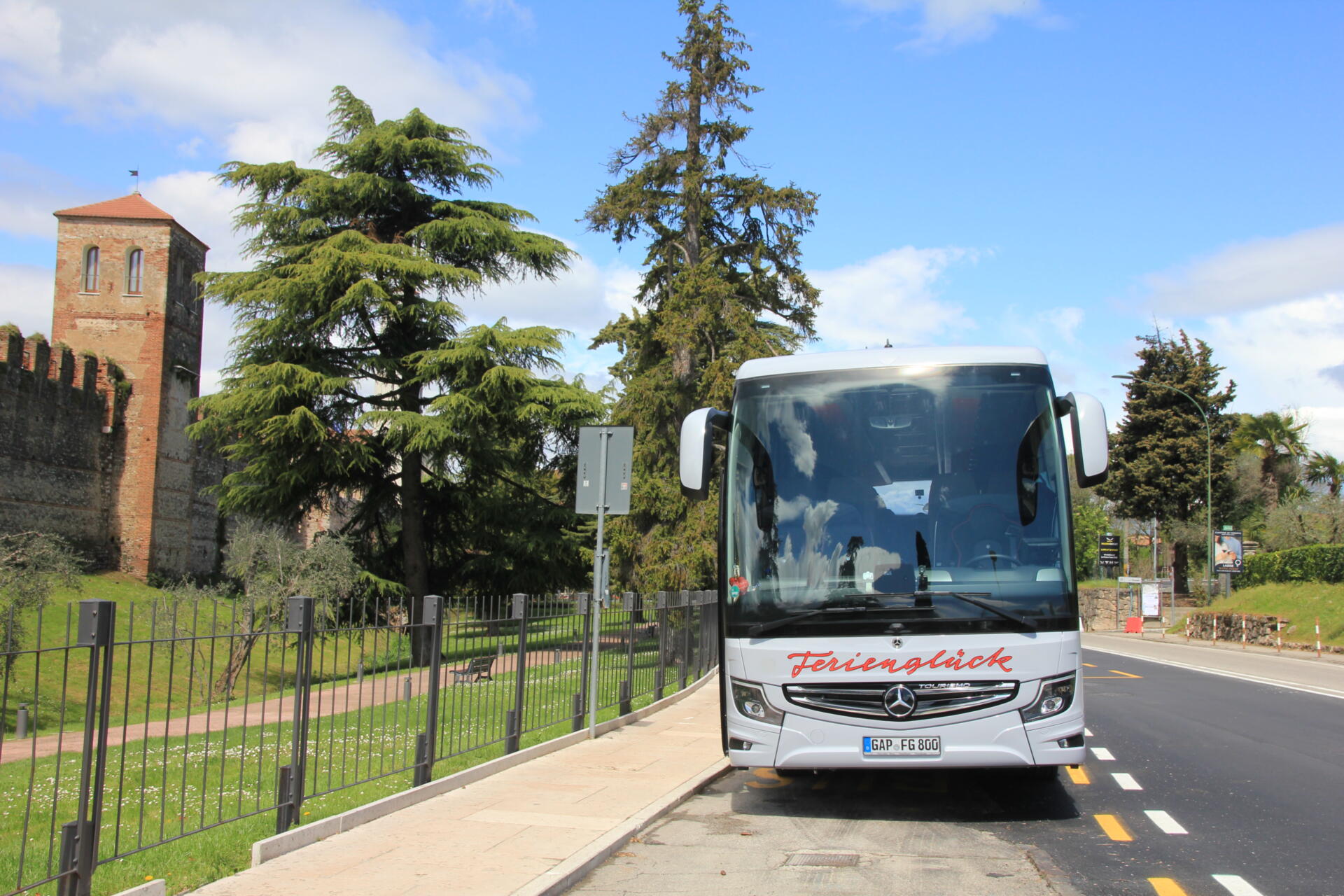 Mercedes-Benz Tourismo